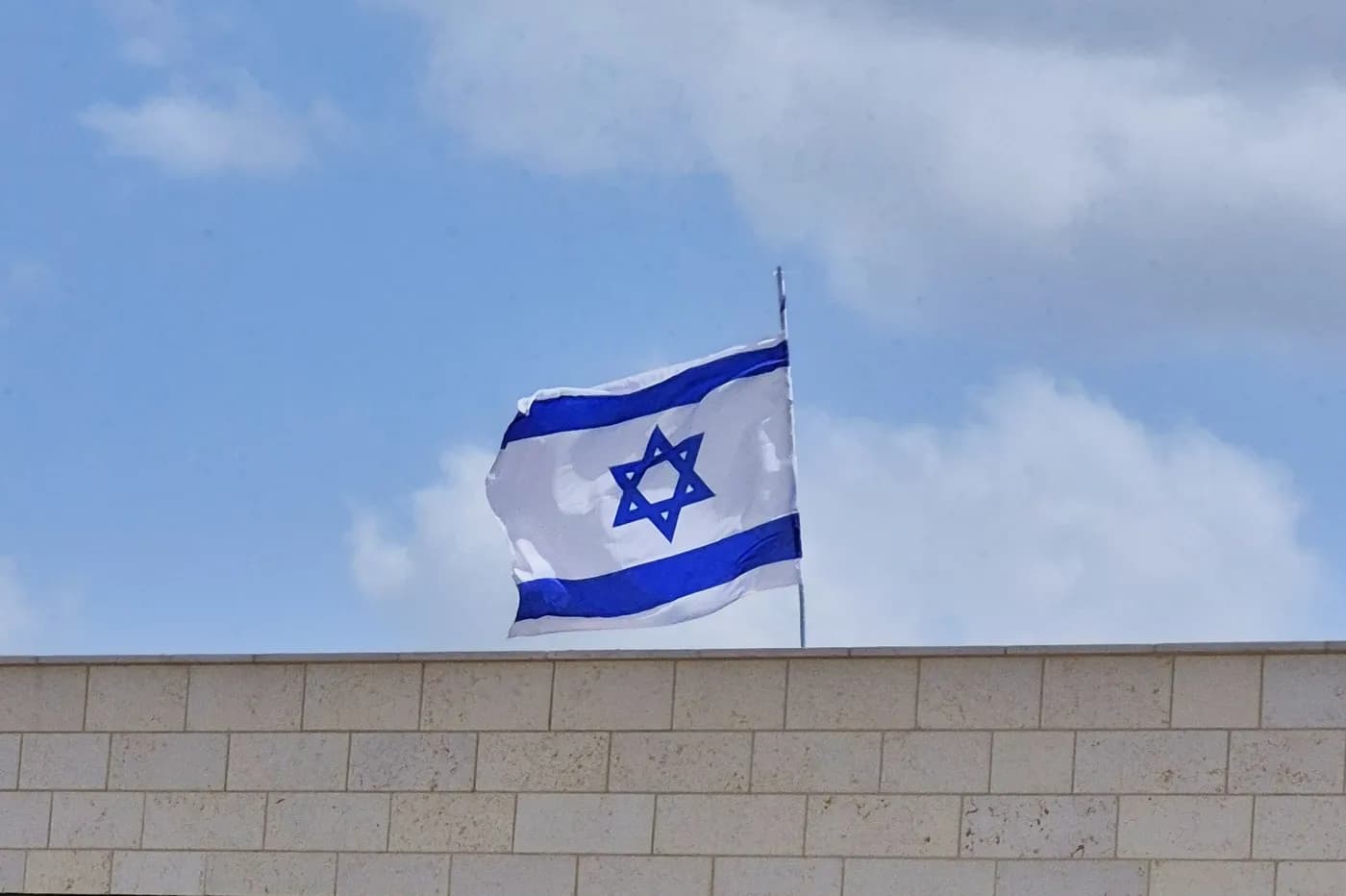 שא-נור חוזרת לחיים: משפחות ראשונות במבנים יבילים ותנופת פיתוח לקראת שכונת הקבע